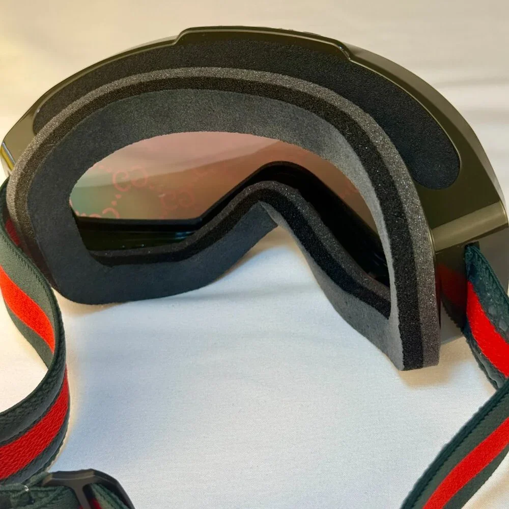 NEW GUCCI Mirrored Ski Mask Goggles SHINY SOLID DARK GREEN with logo unisex - Picture 8 of 9